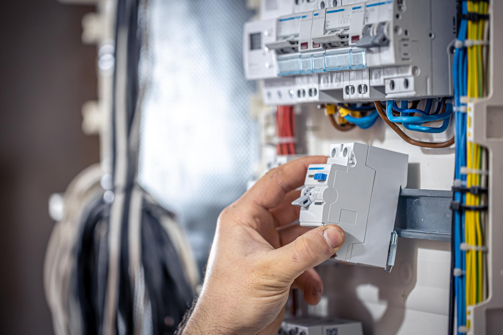 Releul electric: Ce este și care sunt beneficiile sale